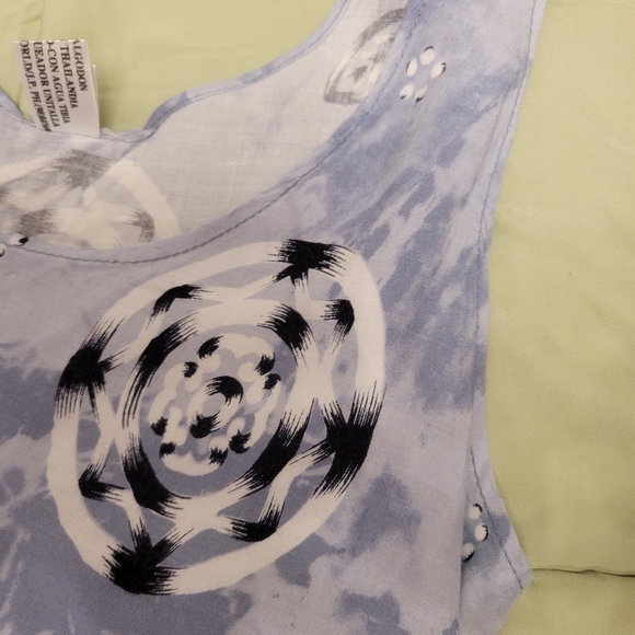 2 pieces - Picture 2 of 8